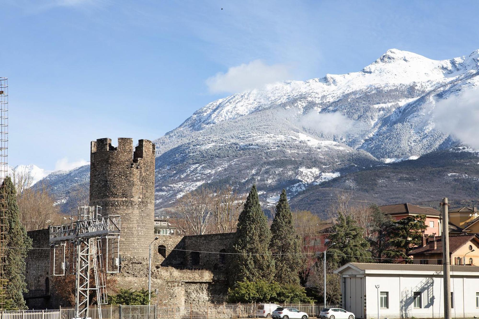 Alpen Pila Loft 3 Apartment Aosta